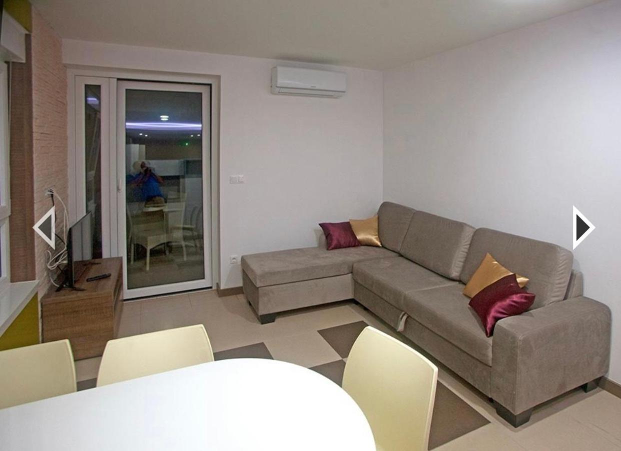 Daska Apartmani نجيفيش المظهر الخارجي الصورة